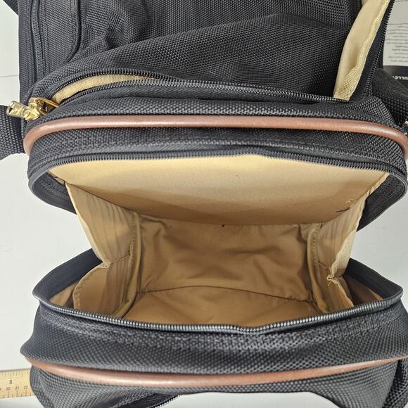 NWT Vtg LARK Travel Duffle Bag Carry On Suitcase Luggage Soft Black 20” Lock&K - Picture 12 of 13